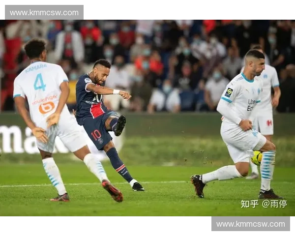 法国足球联赛发展历程与当前竞争格局分析及未来趋势展望